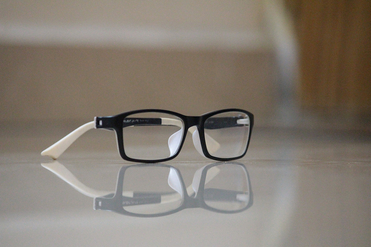 خرید شیشه عینک نانو