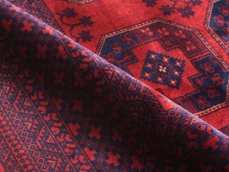گلیم فرش دستباف طرح سنتی