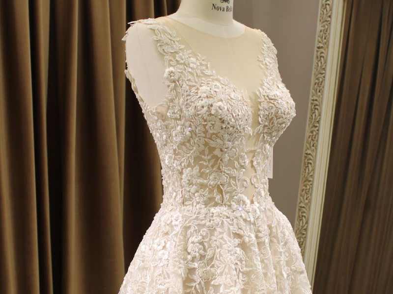 لباس عروس مارک پرونویا