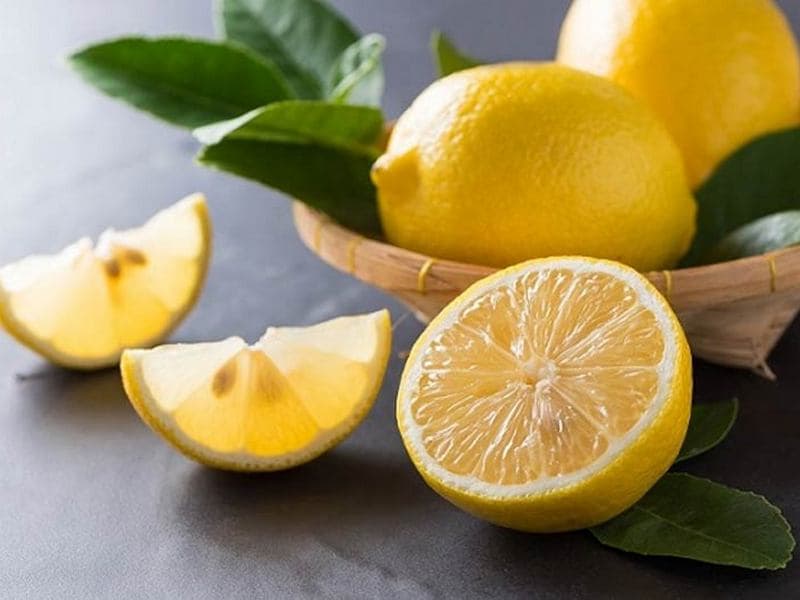 لیمو ترش سه فصل