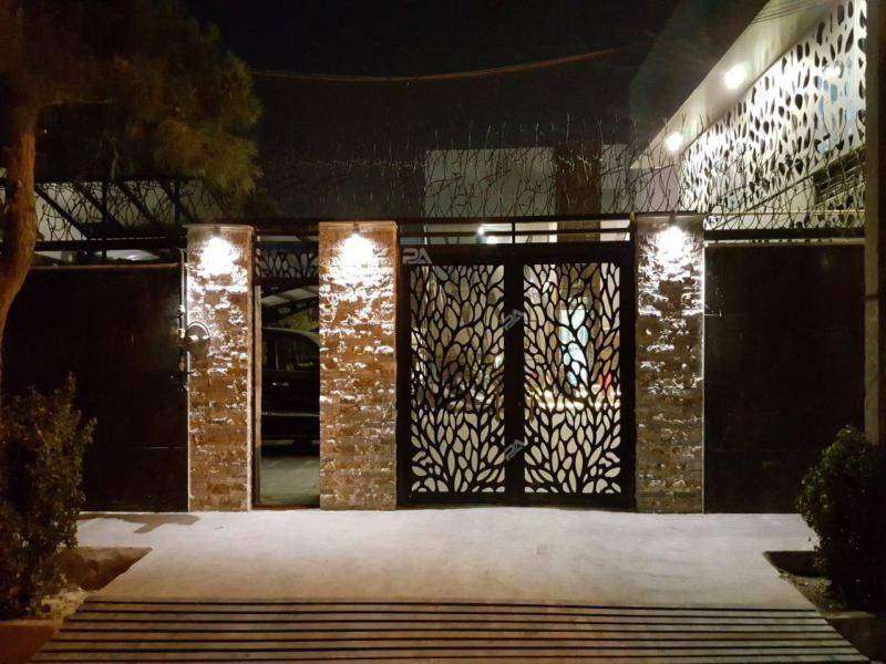 درب پیش ساخته فلزی در شیراز