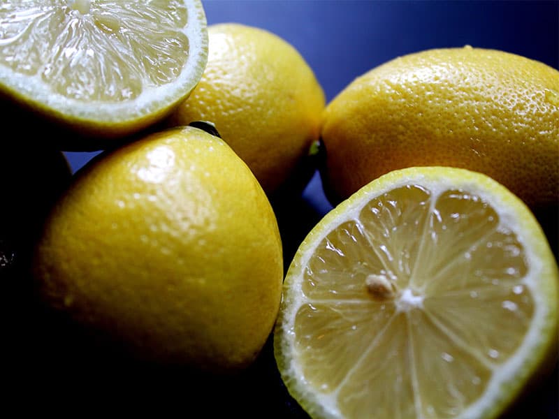 مصرف لیمو شیرین در شیردهی