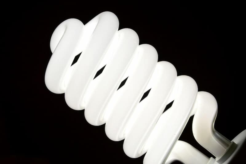 لامپ کم مصرف برای سلامتی