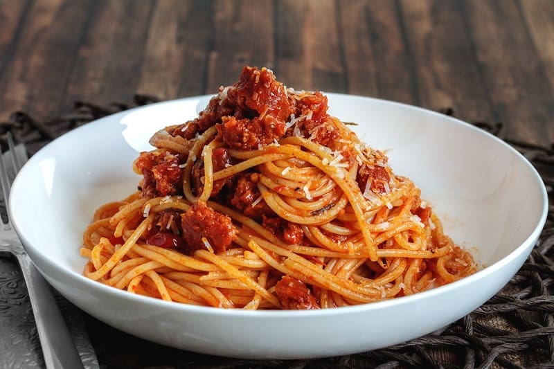 اسپاگتی بدون گوشت