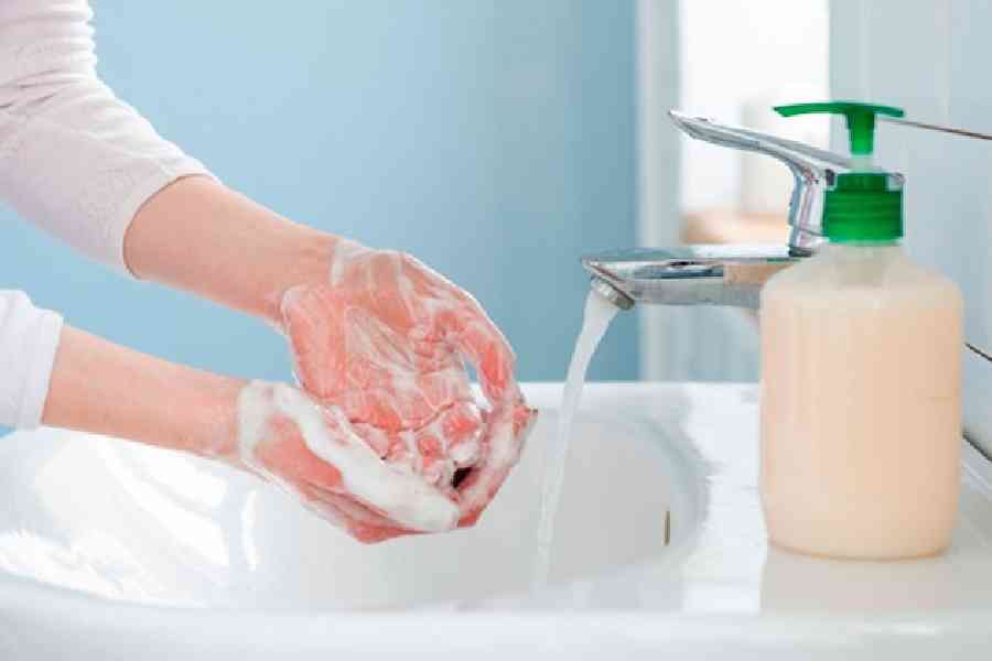 مایع دستشویی گلیسیرین دار