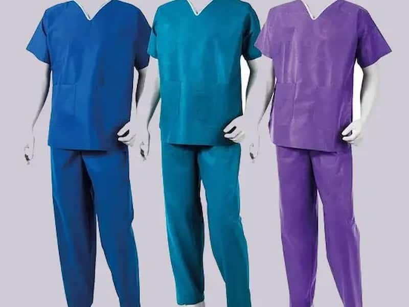 لباس بیمارستان برای زایمان