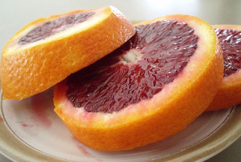 پرتقال خونی موزی