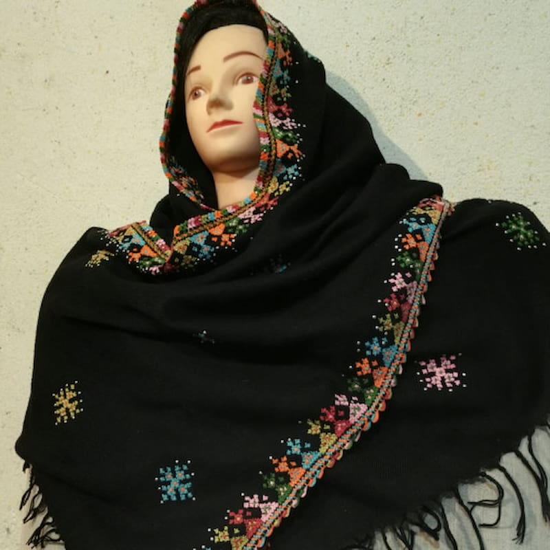 شال سنتی ایرانی