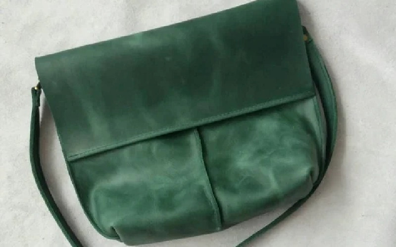 کیف چرم سبز