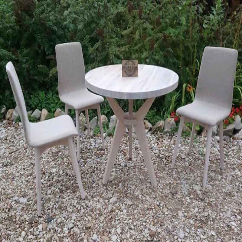 میز و صندلی پلاستیکی باغی