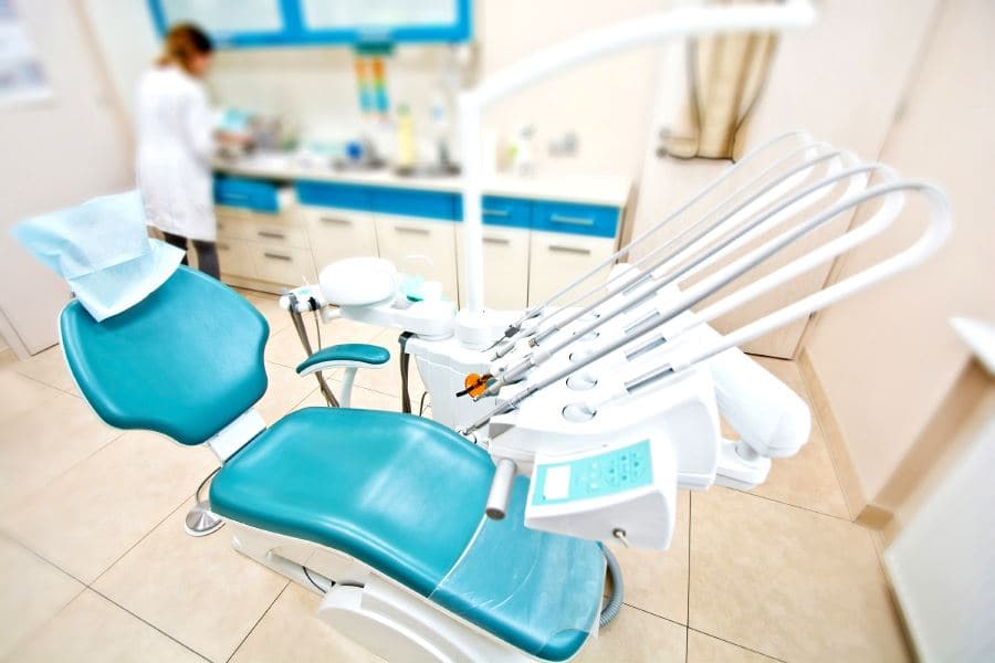 یونیت و صندلی دندانپزشکی