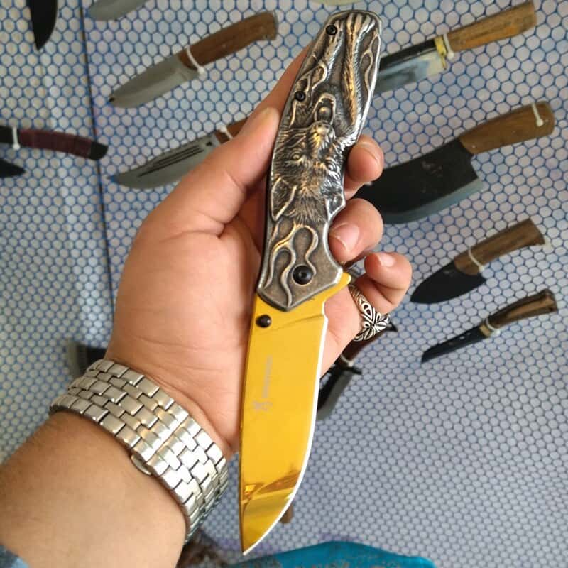 چاقوی طلایی