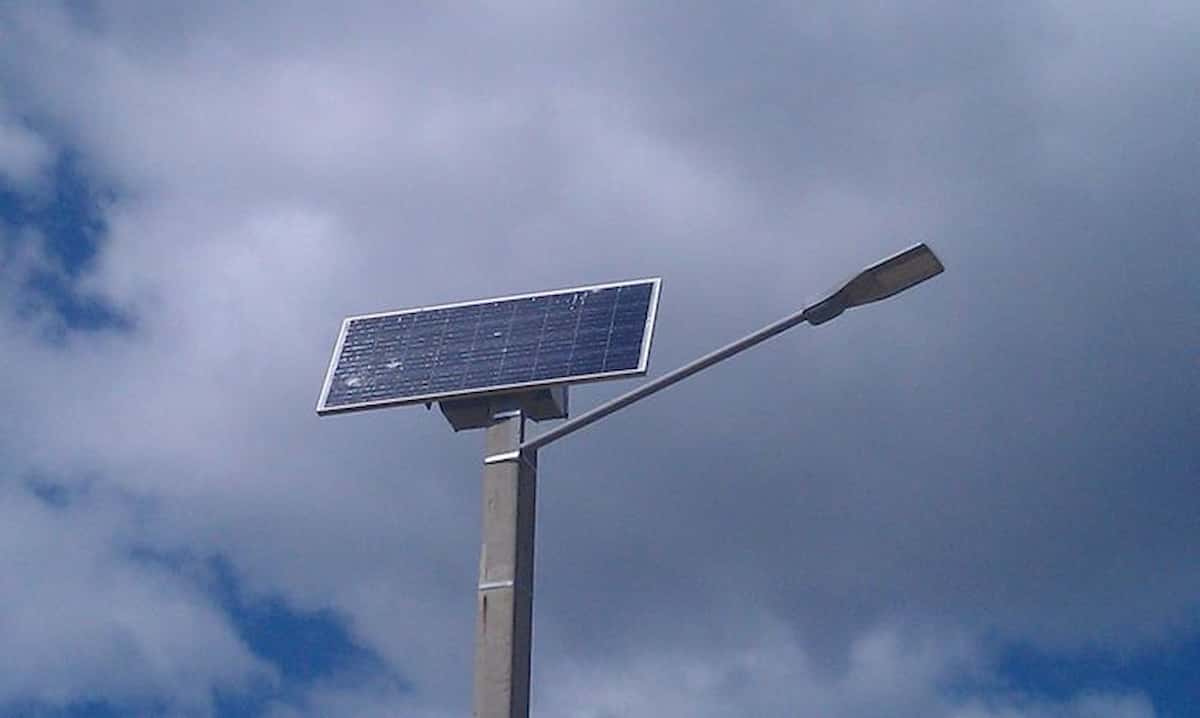 لامپ ال ای دی خورشیدی
