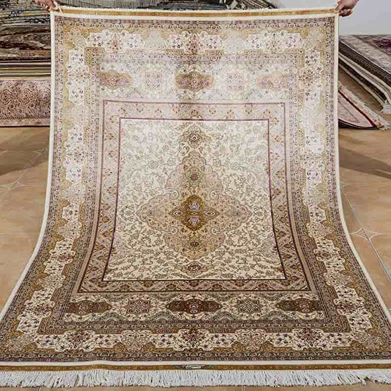 فرش دستباف ایرانی ابریشم