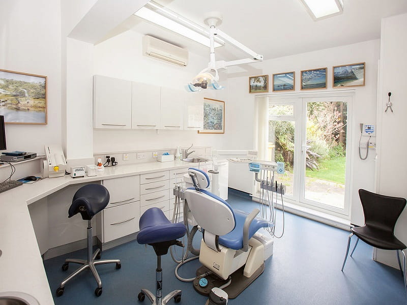 یونیت دندانپزشکی زاگرس