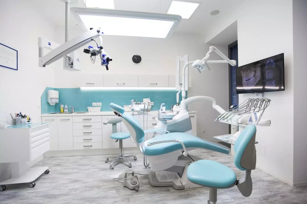 یونیت دندانپزشکی خارجی