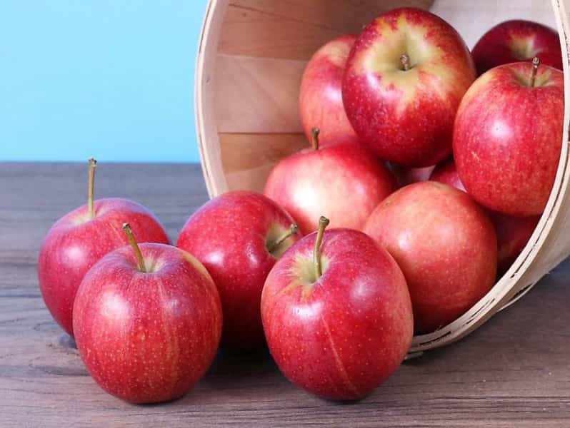 سیب درختی سرخ شده