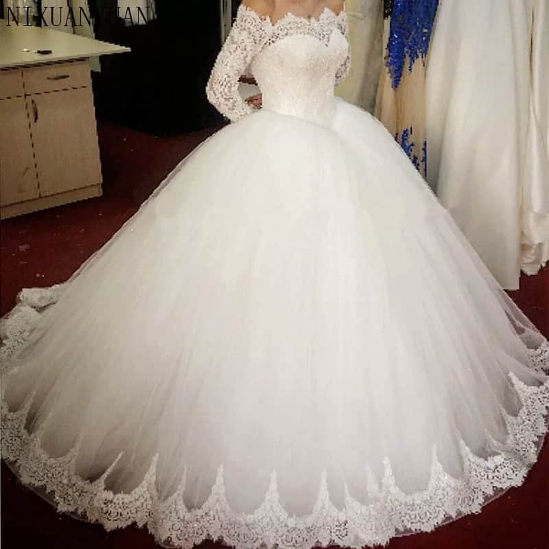 لباس عروس توری پف دار