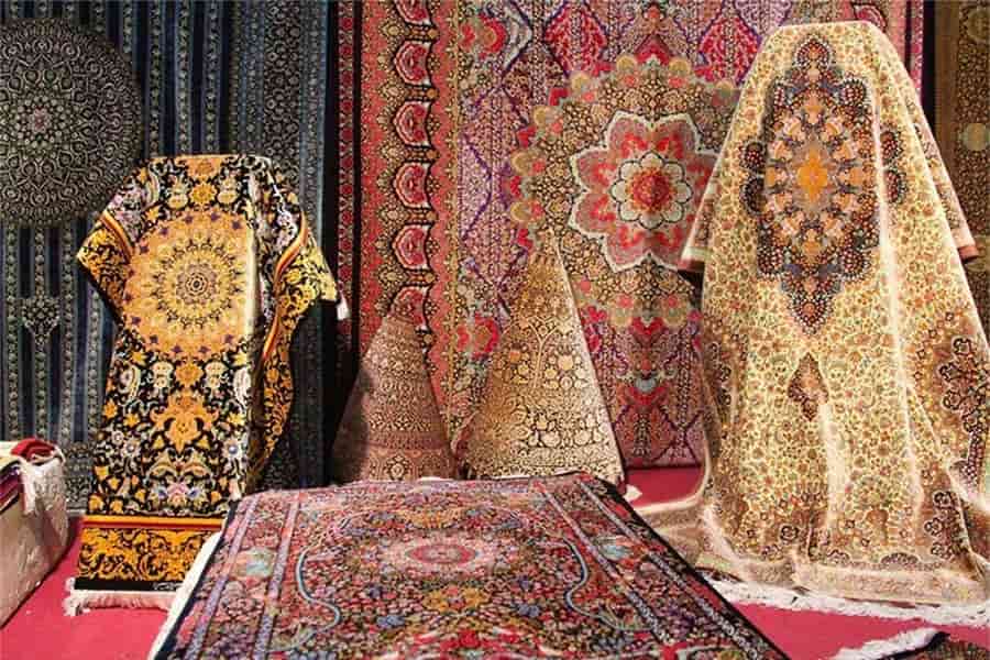 فرش دستباف طرح شاه عباسی