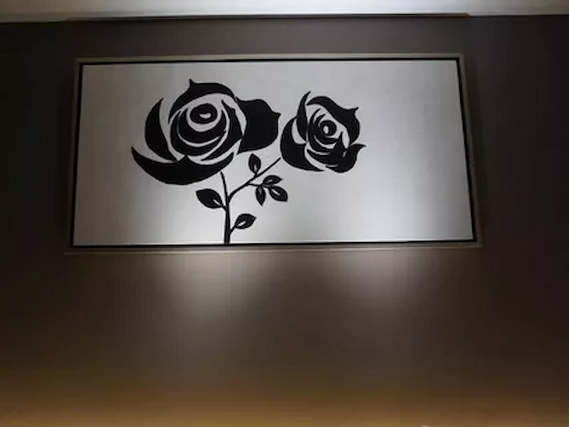 تابلو گل رز نقره
