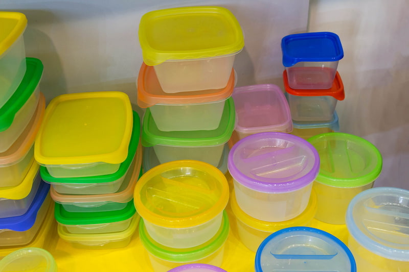 ظروف پلاستیکی بسته بندی مواد غذایی