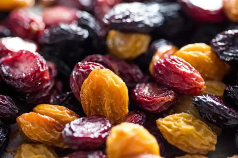 dried plum nutrition