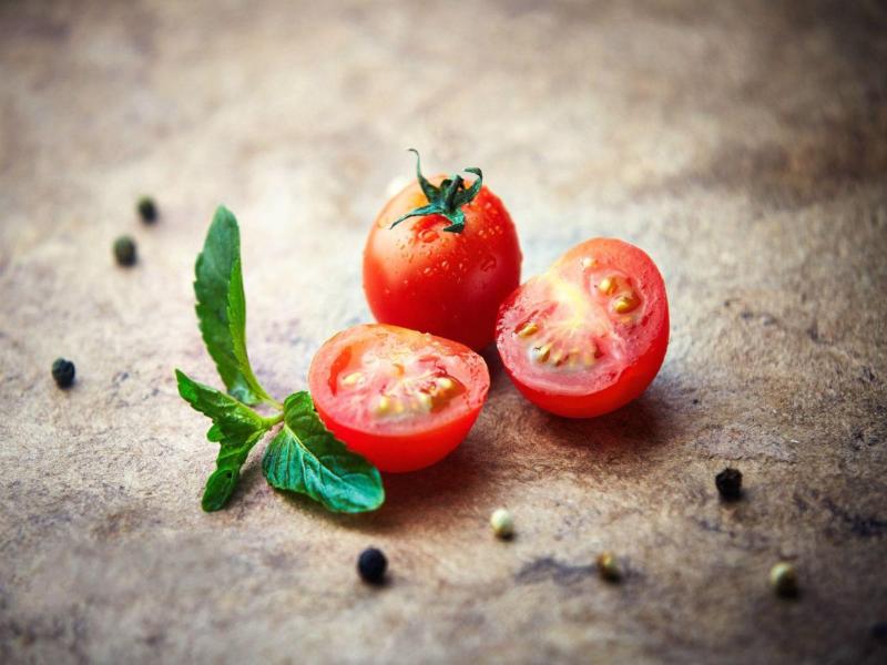گوجه فرنگی و تکرر ادرار