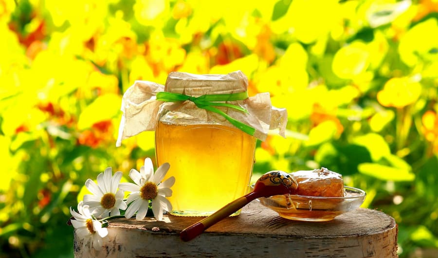 عسل طبیعی در خوزستان
