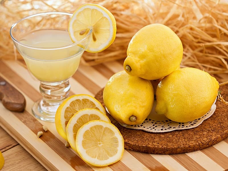 لیمو عمانی سیاه یا زرد