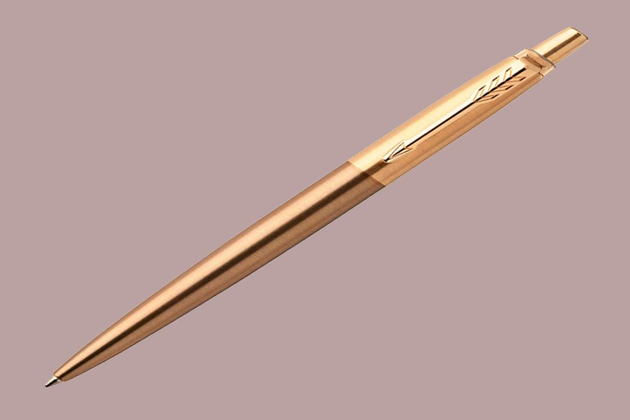 خودکار طلایی بیک
