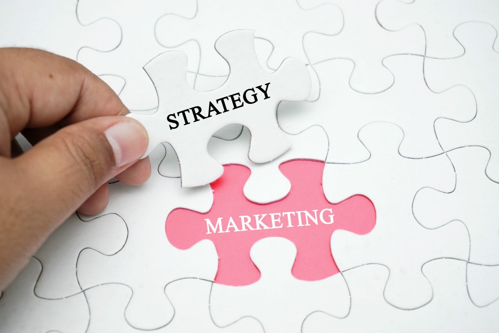 استراتژی های بازاریابی در صنعت بیمه
