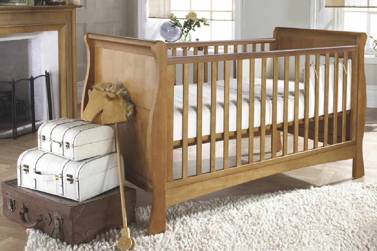 مناسب ترین قیمت تخت حمل نوزاد در دی ۱۴۰۱
