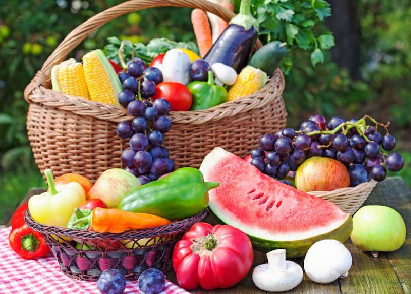 سبد میوه | خرید انواع سبد میوه در طرح های مختلف مناسب همه سلیقه ها