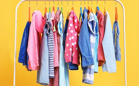 Liste de prix des vêtements pour enfants en gros et économiques