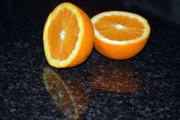 fruit orange petit avec feuille et type d’Orange
