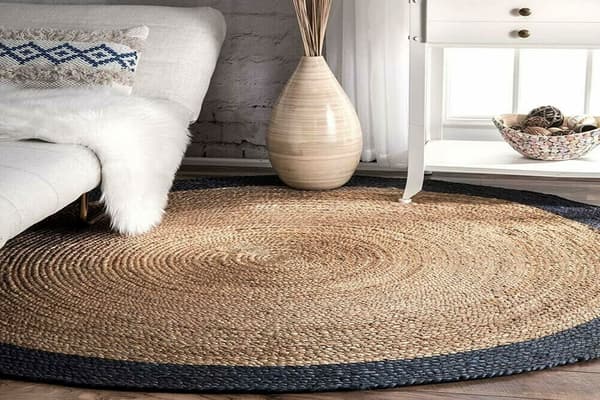 Le prix du tapis extensible en velours turc dans ses nouveaux designs