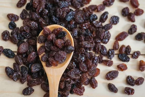 Bienfaits des raisins secs et Les meilleurs raisins secs du monde