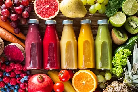 Acquisto di succhi di frutta e bevande energetiche + Puntiamo a stabilire relazioni sostenibili negli affari